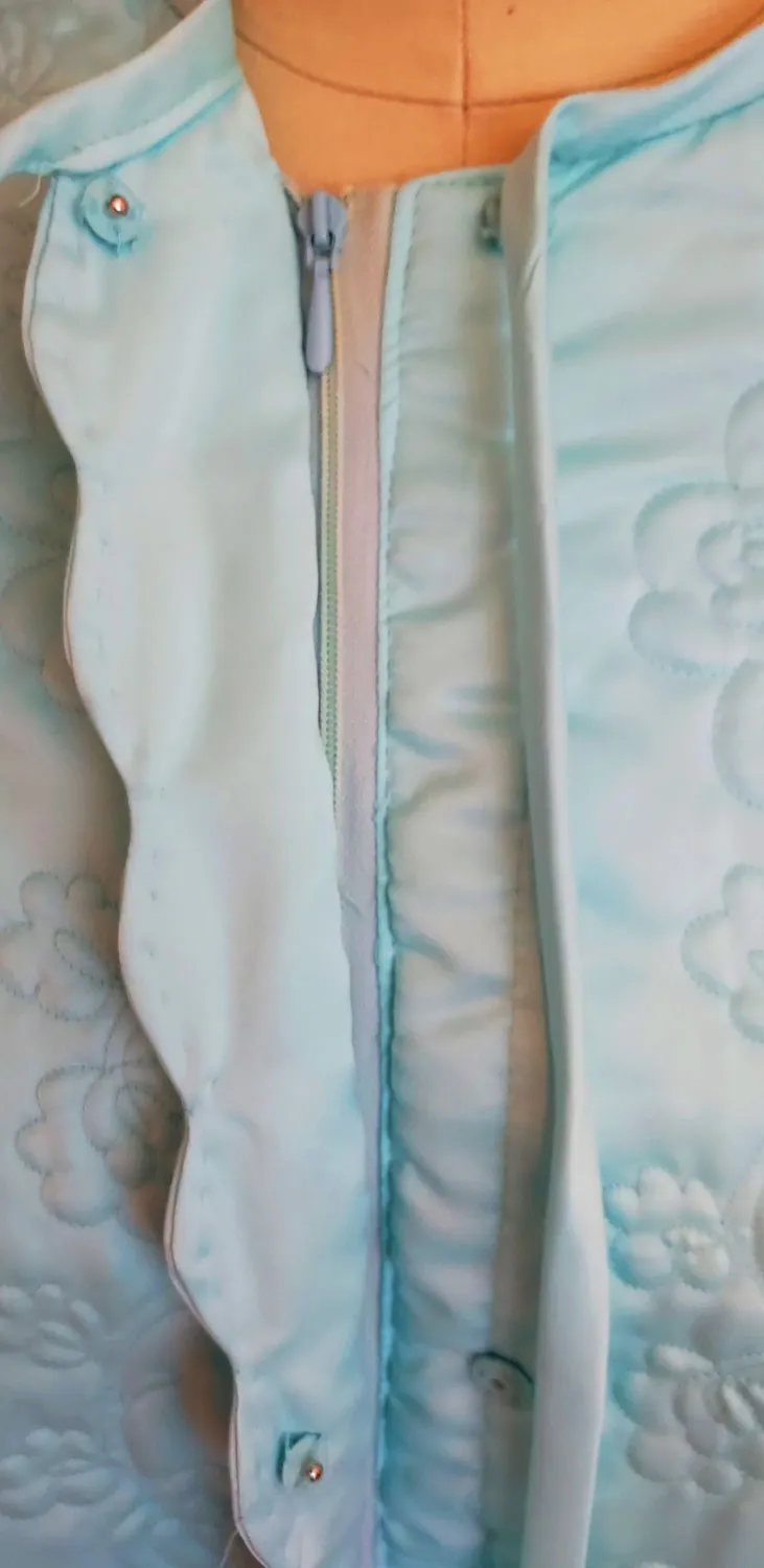 * GLAMOROUS 1960s VINTAGE CYMBAE SCALLOPED SATIN QUILTED ROBE WITH BOW TIE IN GLACIER BLUE FROM HONG KONG