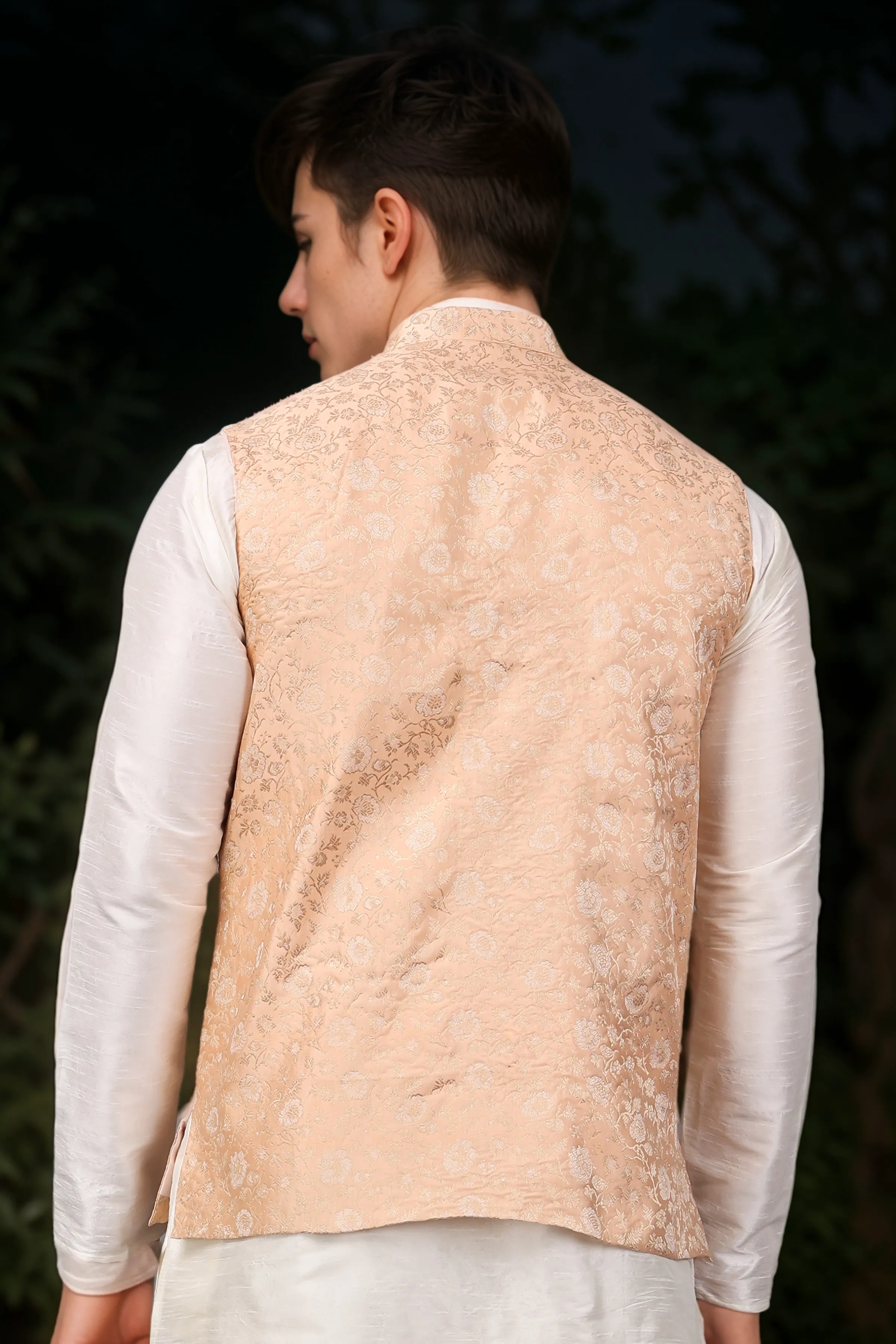 Apricot Aurora Brocade Vasket