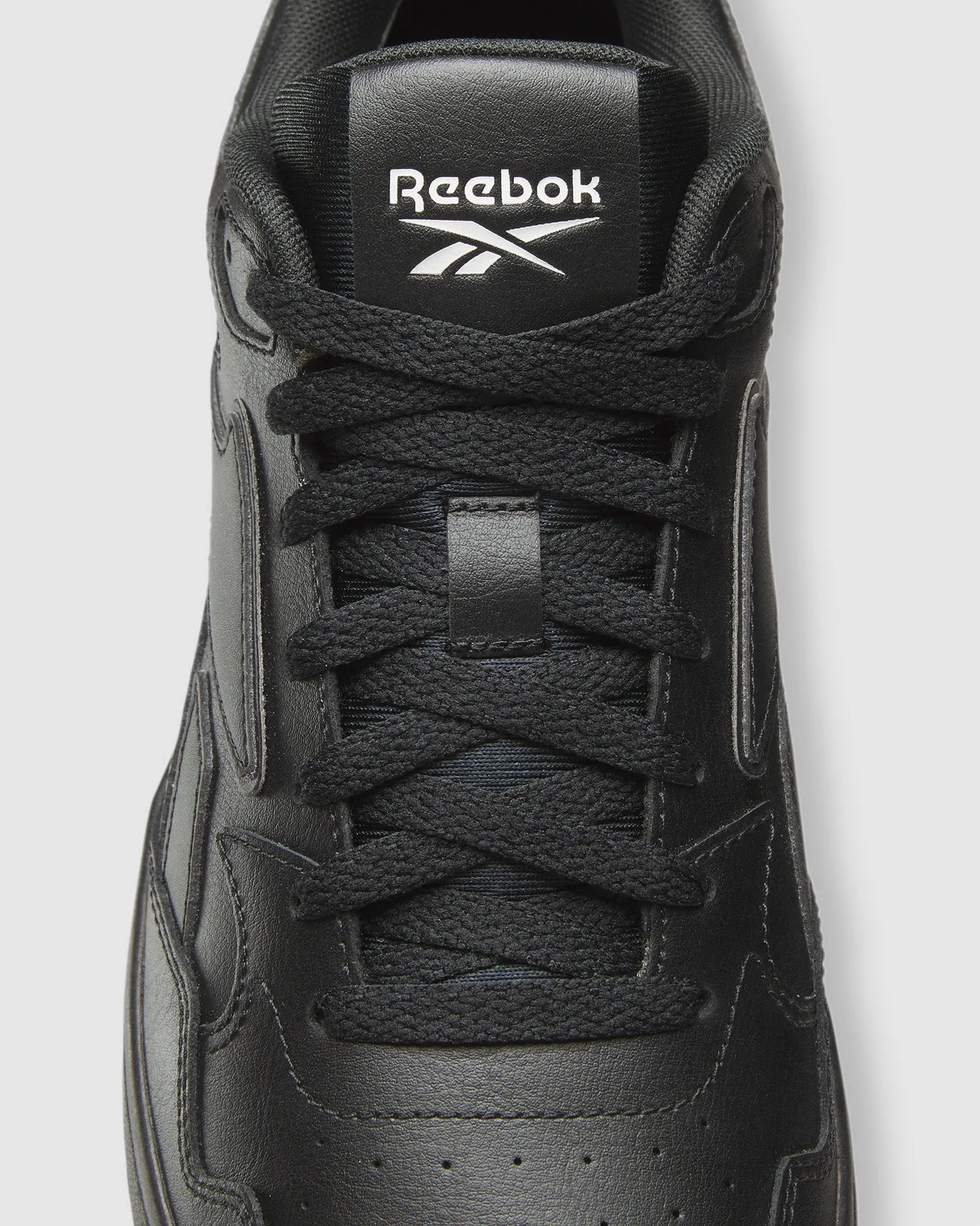 ATR CHILL SNEAKERS