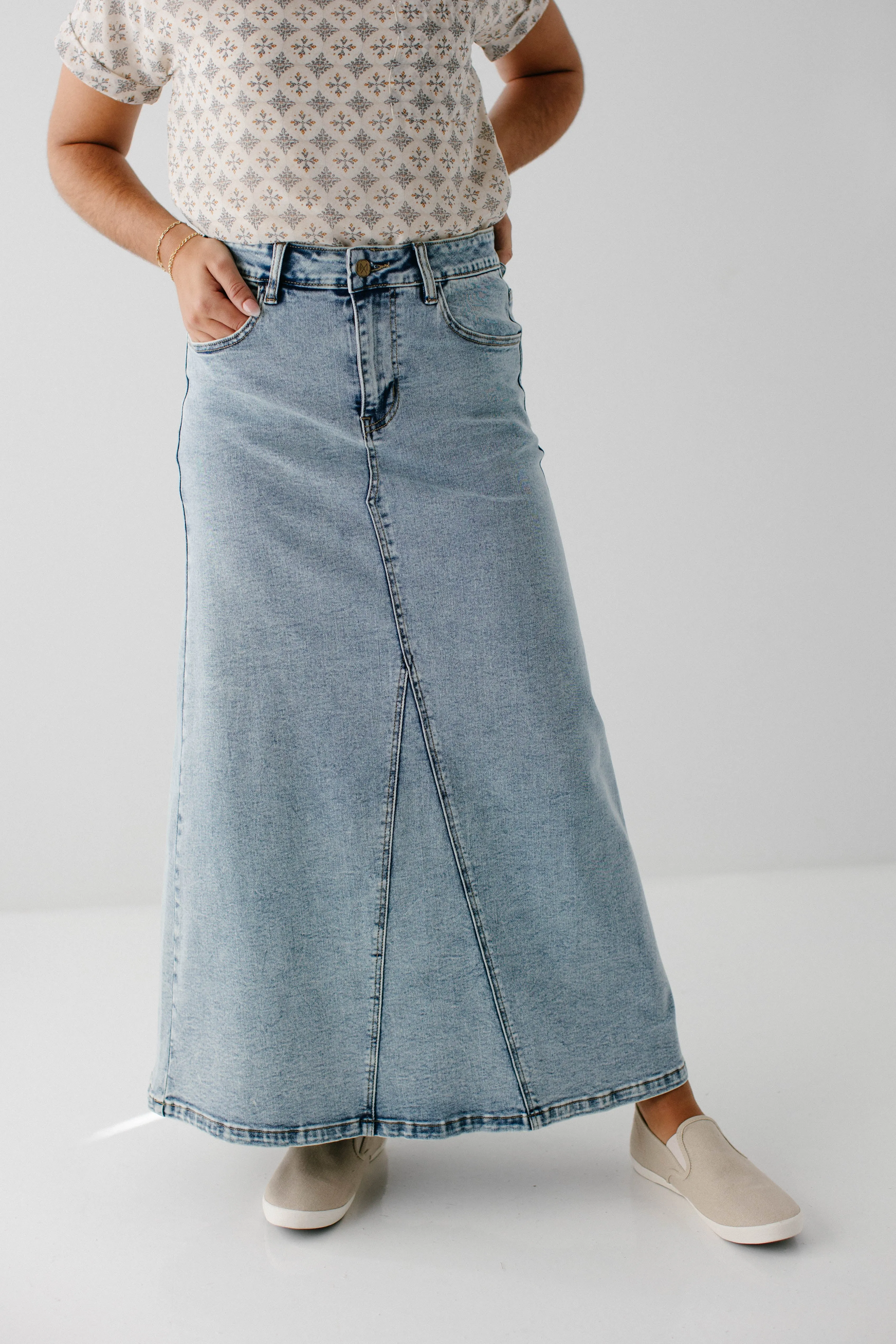 'Brooklyn' Stretch Denim Maxi Skirt in Vintage Wash