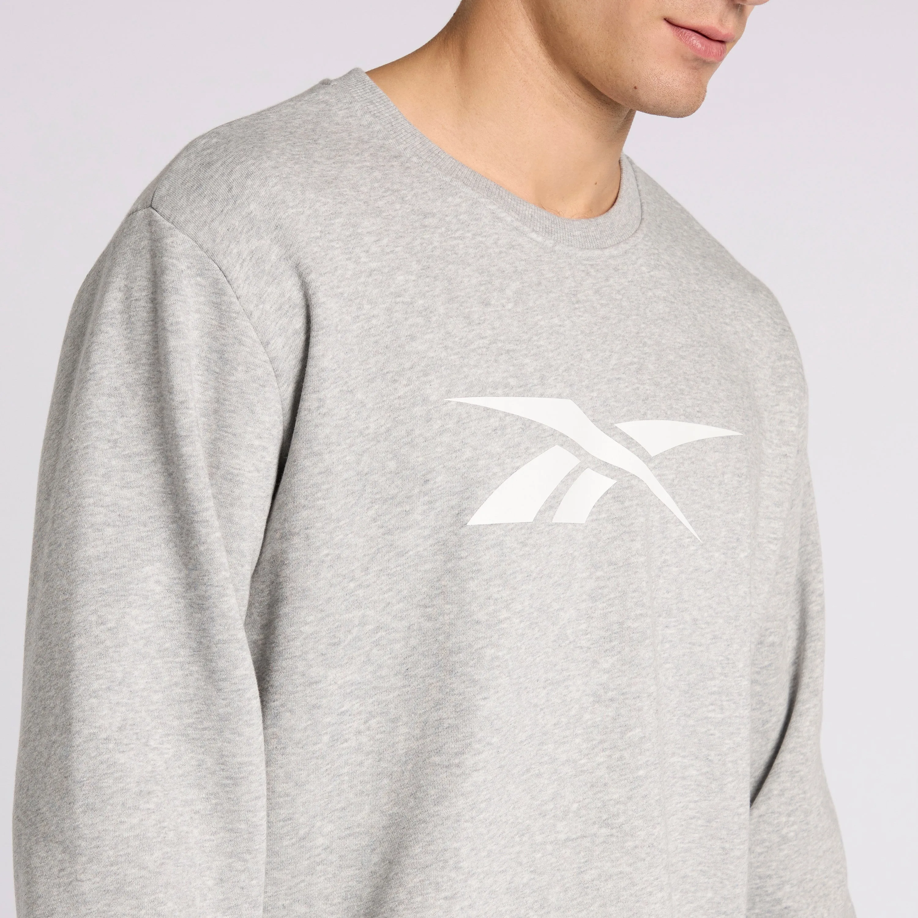 Classics Crewneck Sweatshirt Medium Grey Heather