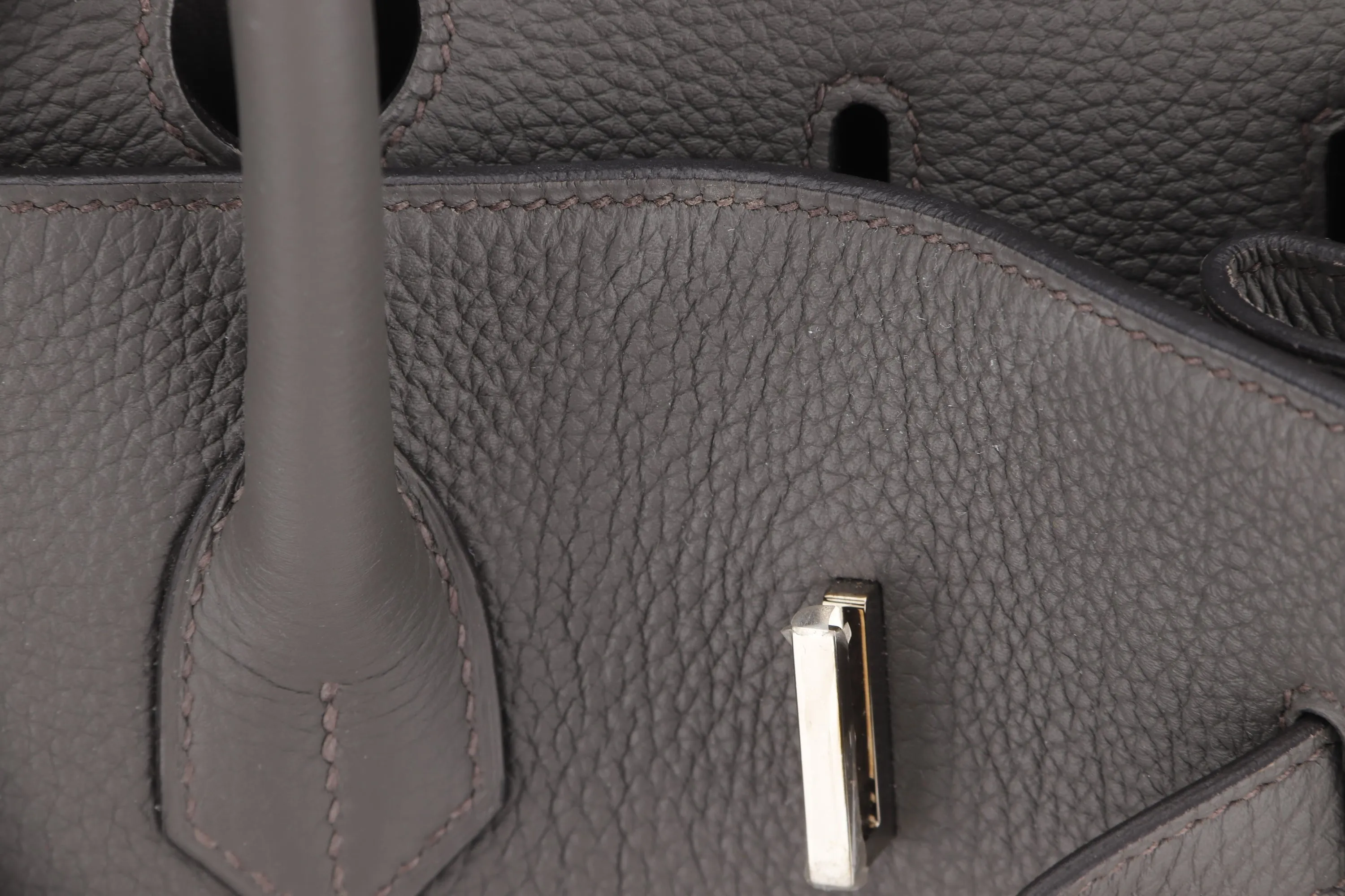 HERMES BIRKIN 35 (STAMP Y) ETAIN TOGO LEATHER SILVER HARDWARE, WITH KEYS, LOCK, RAINCOAT & DUST COVER