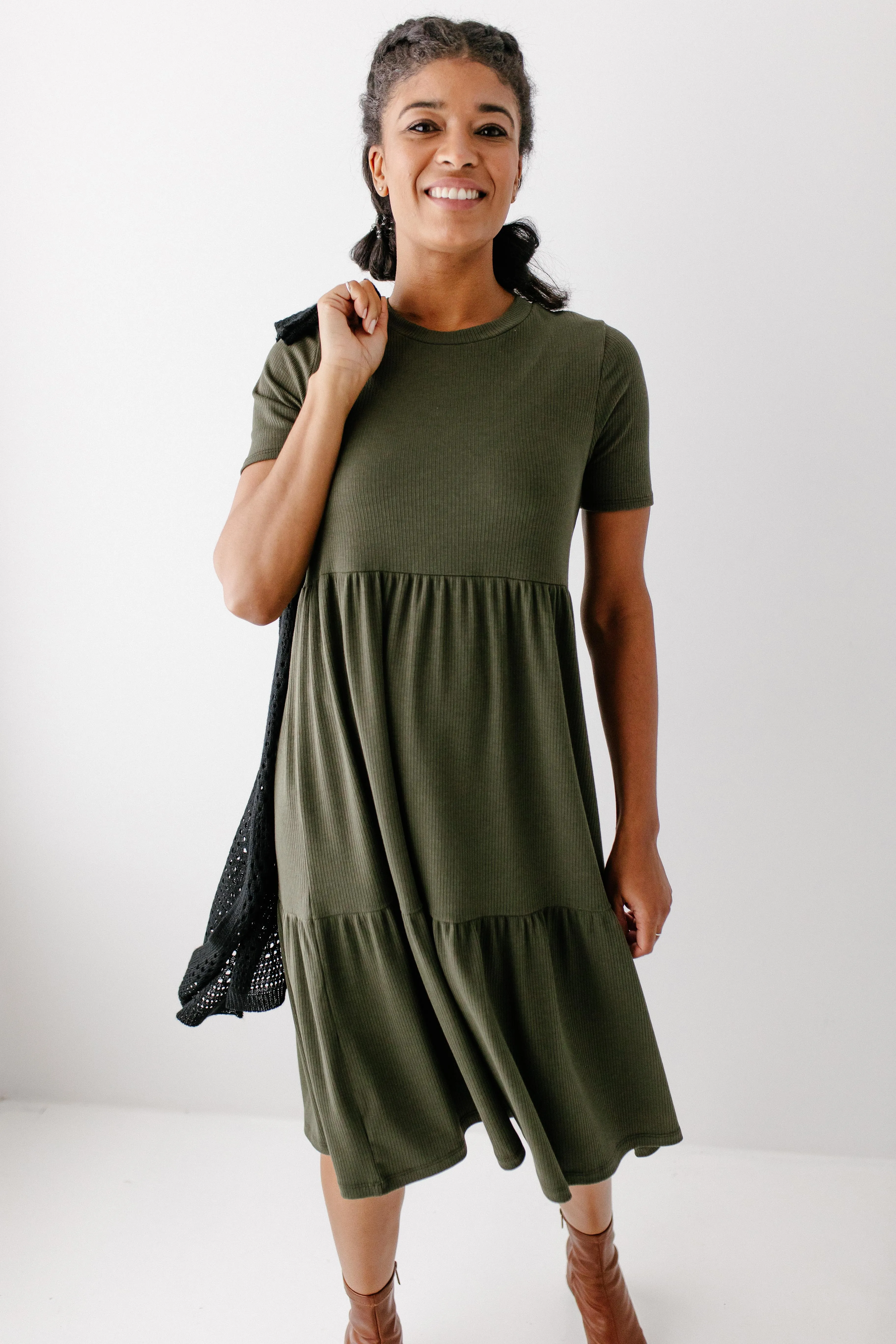 'Josie' Ribbed Tiered Midi Dress in Deep Olive
