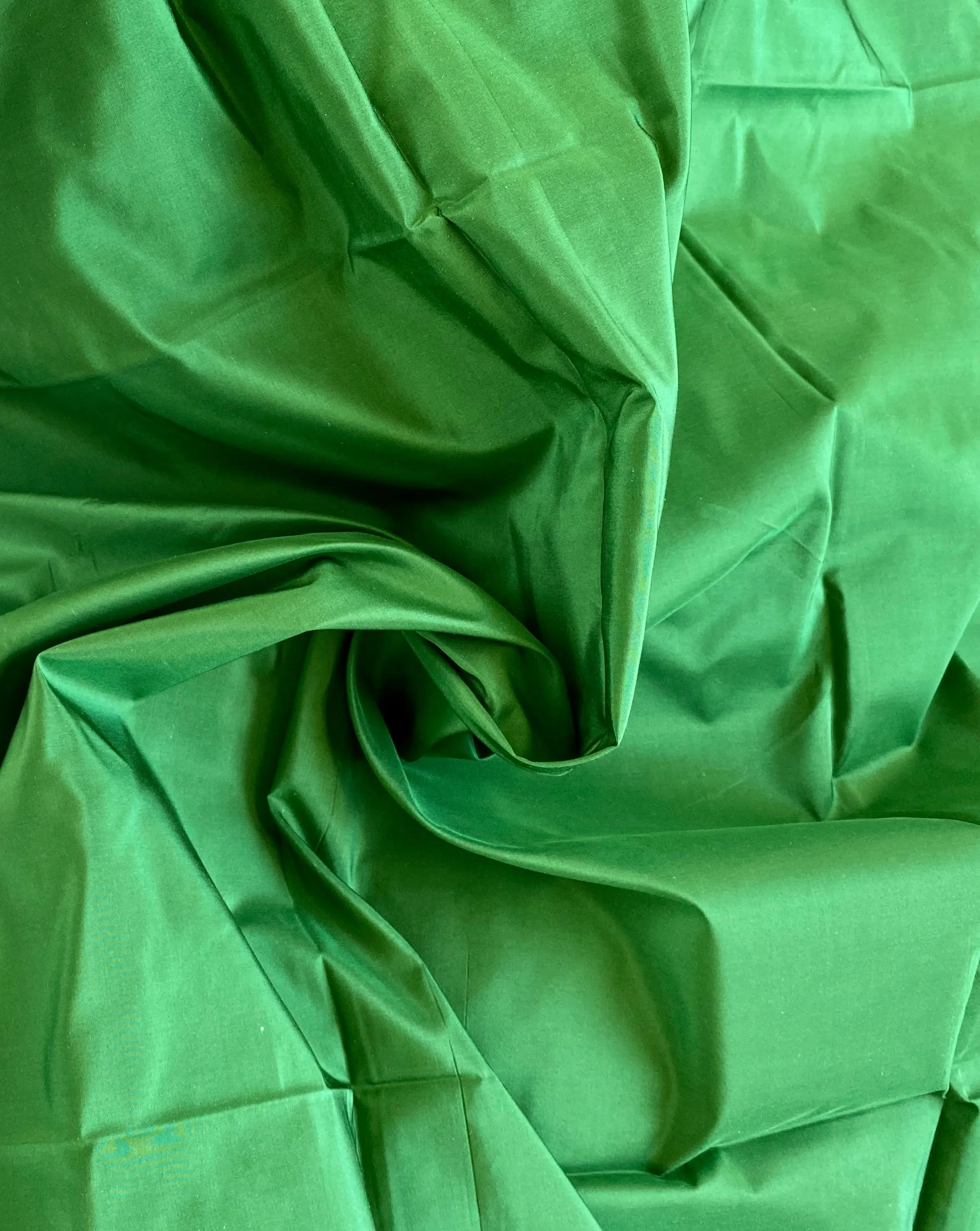 NEW Lady Lisa Designer 100% Silk Taffeta Solid Kelly Green